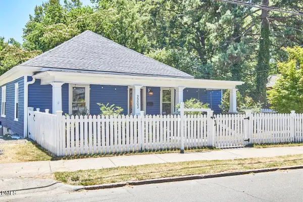 2203 Chapel Hill Road, Durham, NC 27707