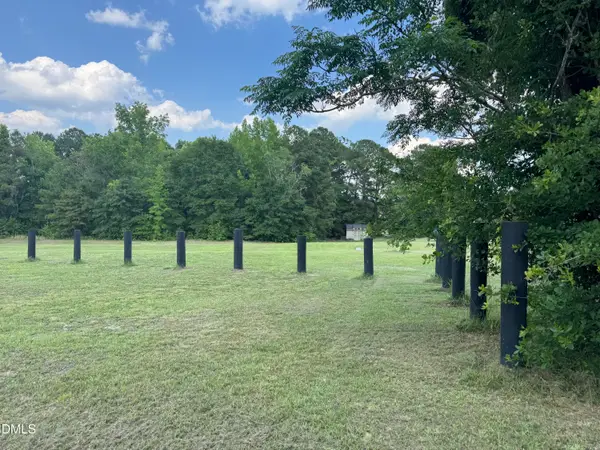 586 Shade Tree Road, Benson, NC 27504