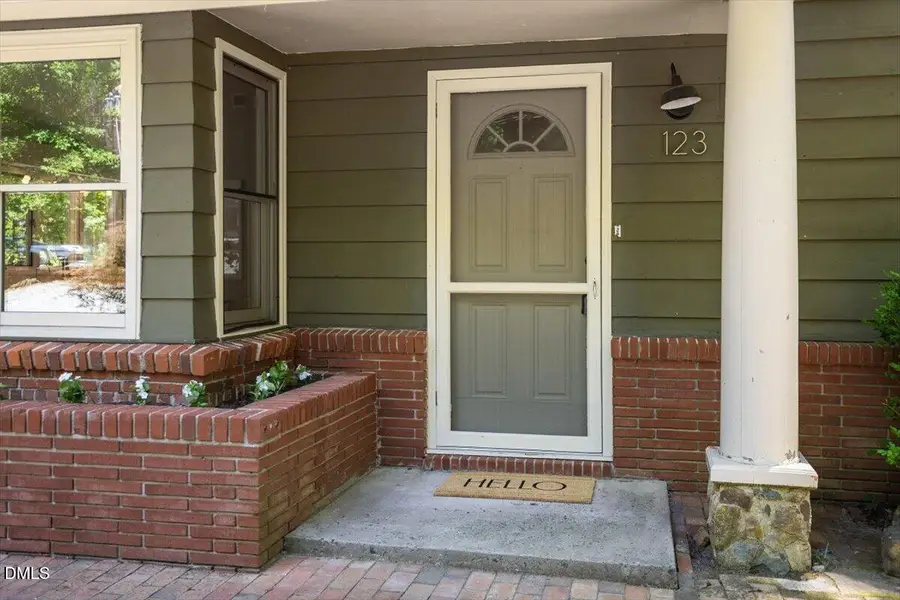 123 Windsor Circle, Chapel Hill, NC 27516 - #3