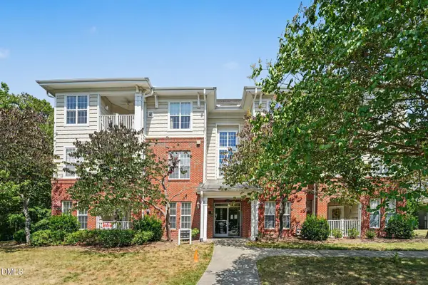1013 Arborgate Circle, Chapel Hill, NC 27514