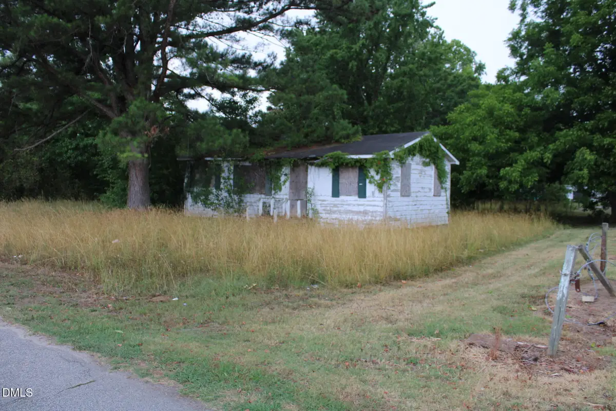 109 N Tyson Lane, Elm City, NC 27822 - #1
