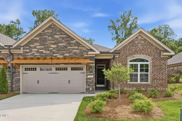 293 Dunvegan Lane, Burlington, NC 27215