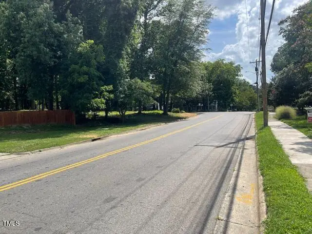 906 Camden Avenue, Durham, NC 27701 - #2