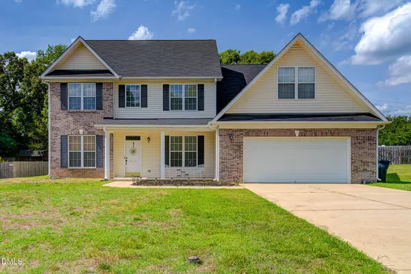 2517 Cambridge Road, Burlington, NC 27215