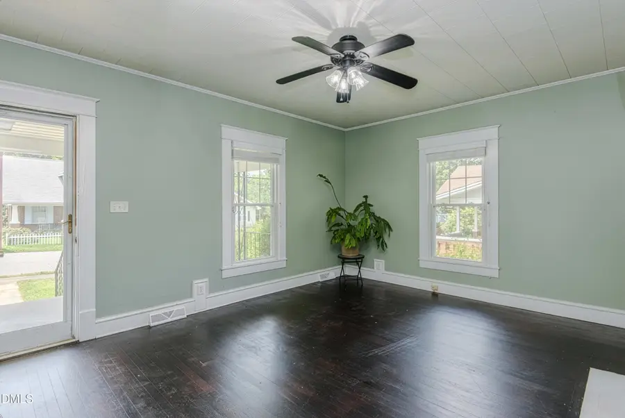 506 Atwater Street, Burlington, NC 27215 - #3