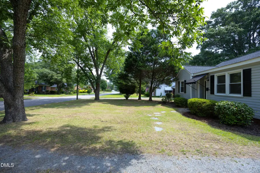 907 S 2nd Street, Smithfield, NC 27577 - #2