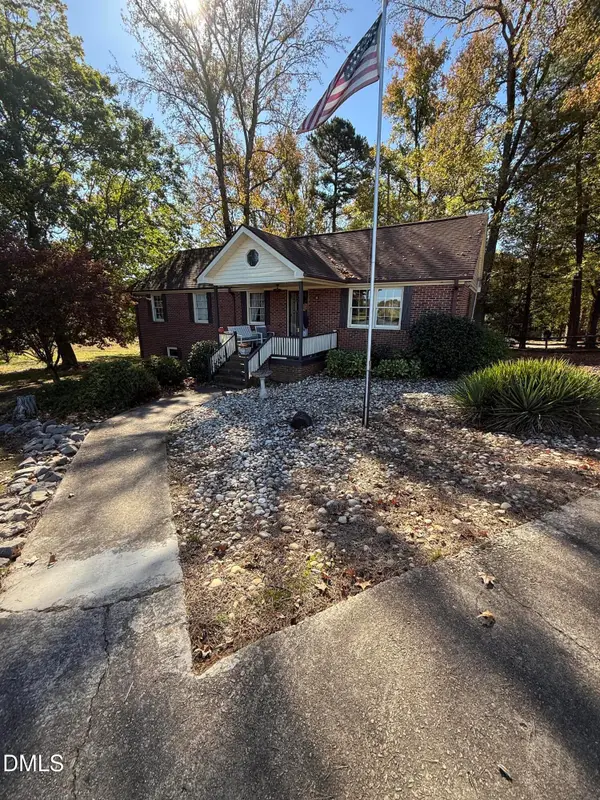 2579 Nc Highway 42, Goldston, NC 27252
