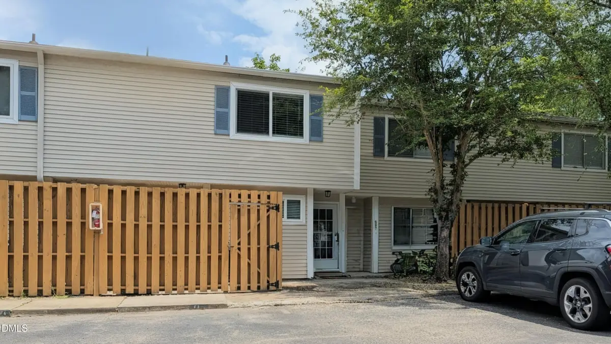 220 Elizabeth Street, Chapel Hill, NC 27514 - #1