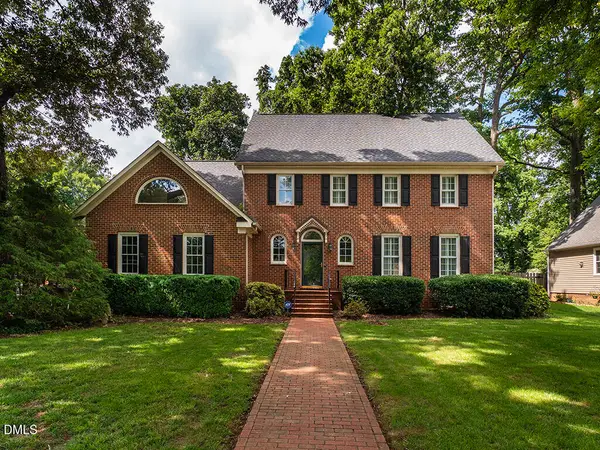 3235 Hiddenwood Lane, Burlington, NC 27215