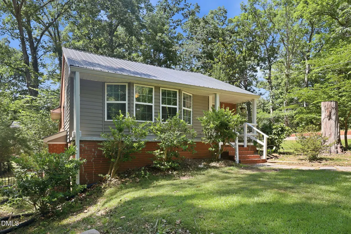 540 W Chisholm Street, Sanford, NC 27330 - #1