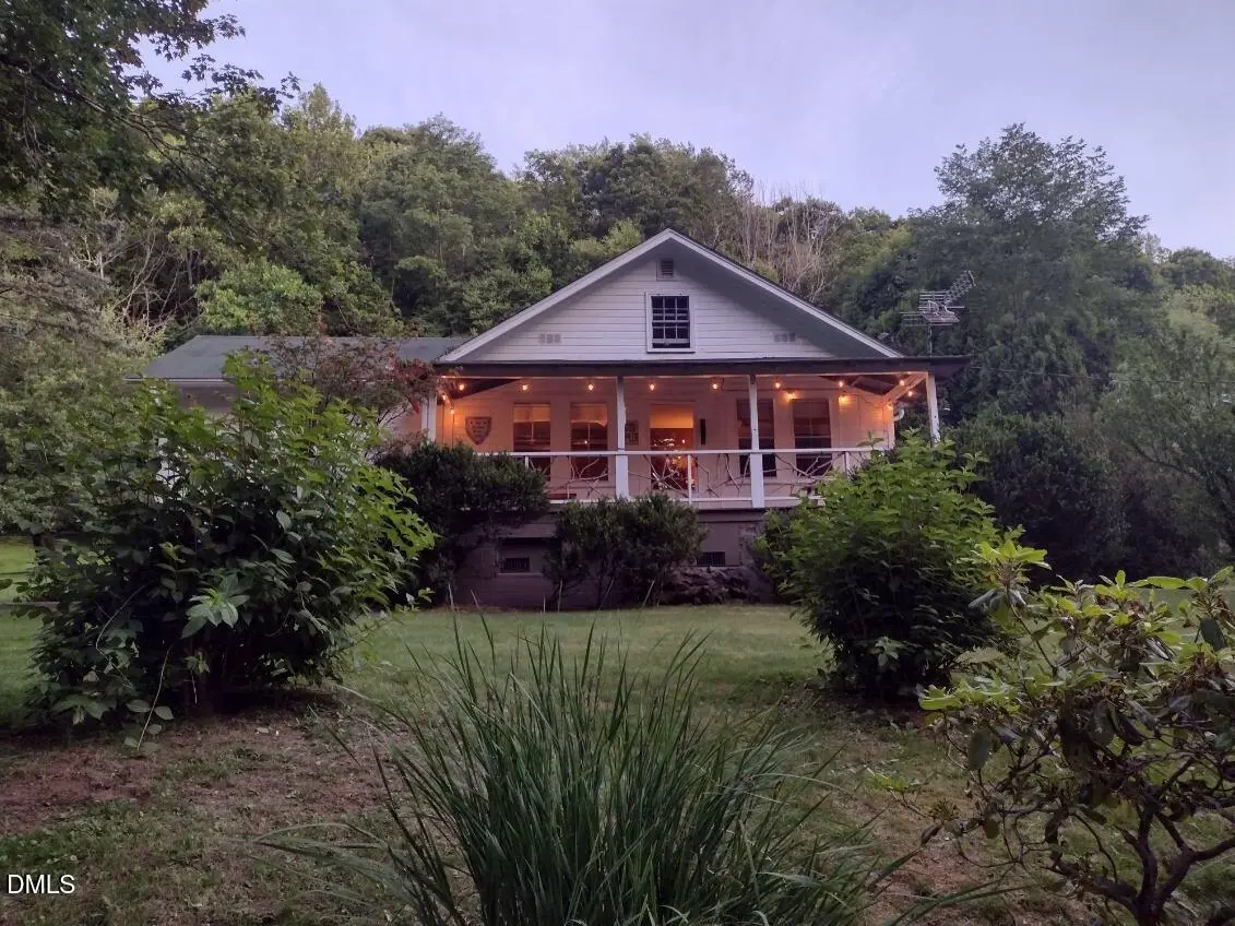 659 Chestnut Grove Road, Spruce Pine, NC 28777 - #1