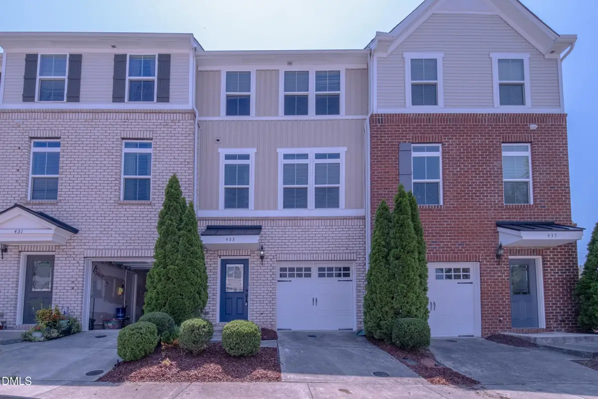 433 Berry Chase Way, Cary, NC 27519 - #1