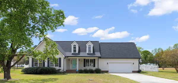 724 Iris Bryant Road, Dunn, NC 28334
