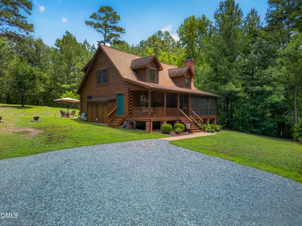 105 Redwing Lane, Moncure, NC 27559