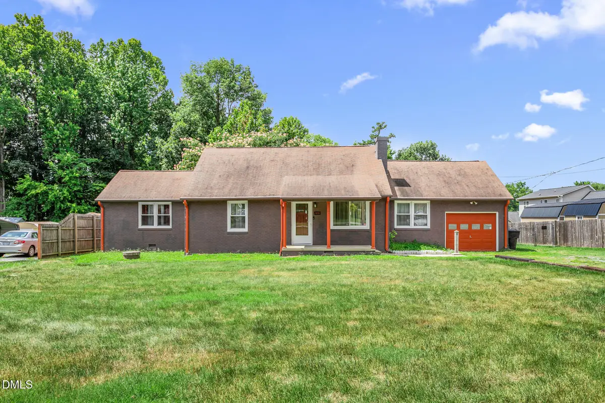2442 Hoskins Road, Burlington, NC 27215 - #1
