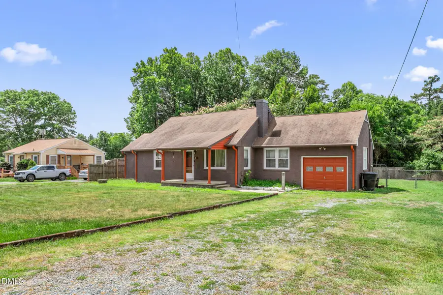2442 Hoskins Road, Burlington, NC 27215 - #2