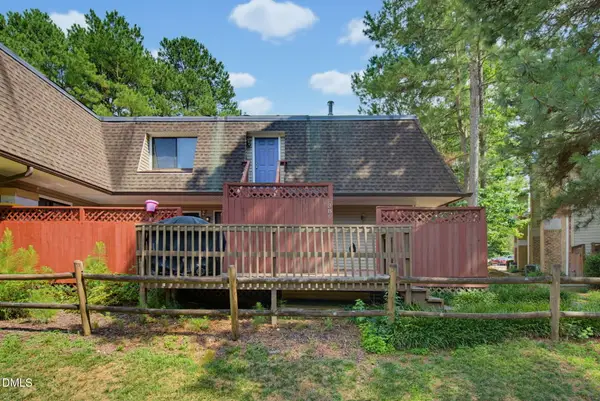 386 Summerwalk Circle, Chapel Hill, NC 27517