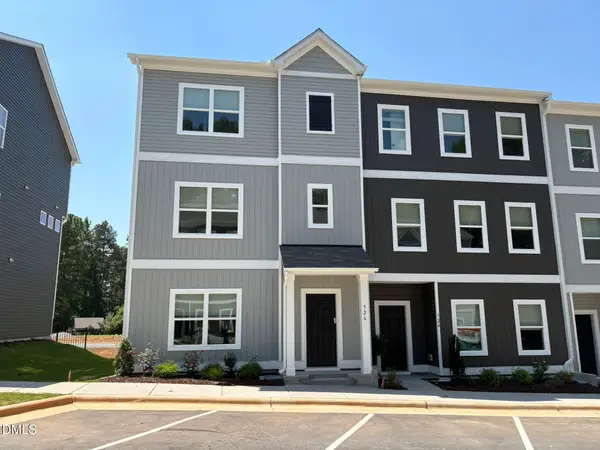 726 Orchard Vista Circle, Raleigh, NC 27606