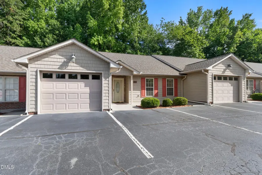 402 Pinefield Place, Thomasville, NC 27360 - #2