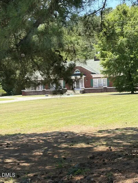 1202 E Cumberland Street, Dunn, NC 28334 - #3