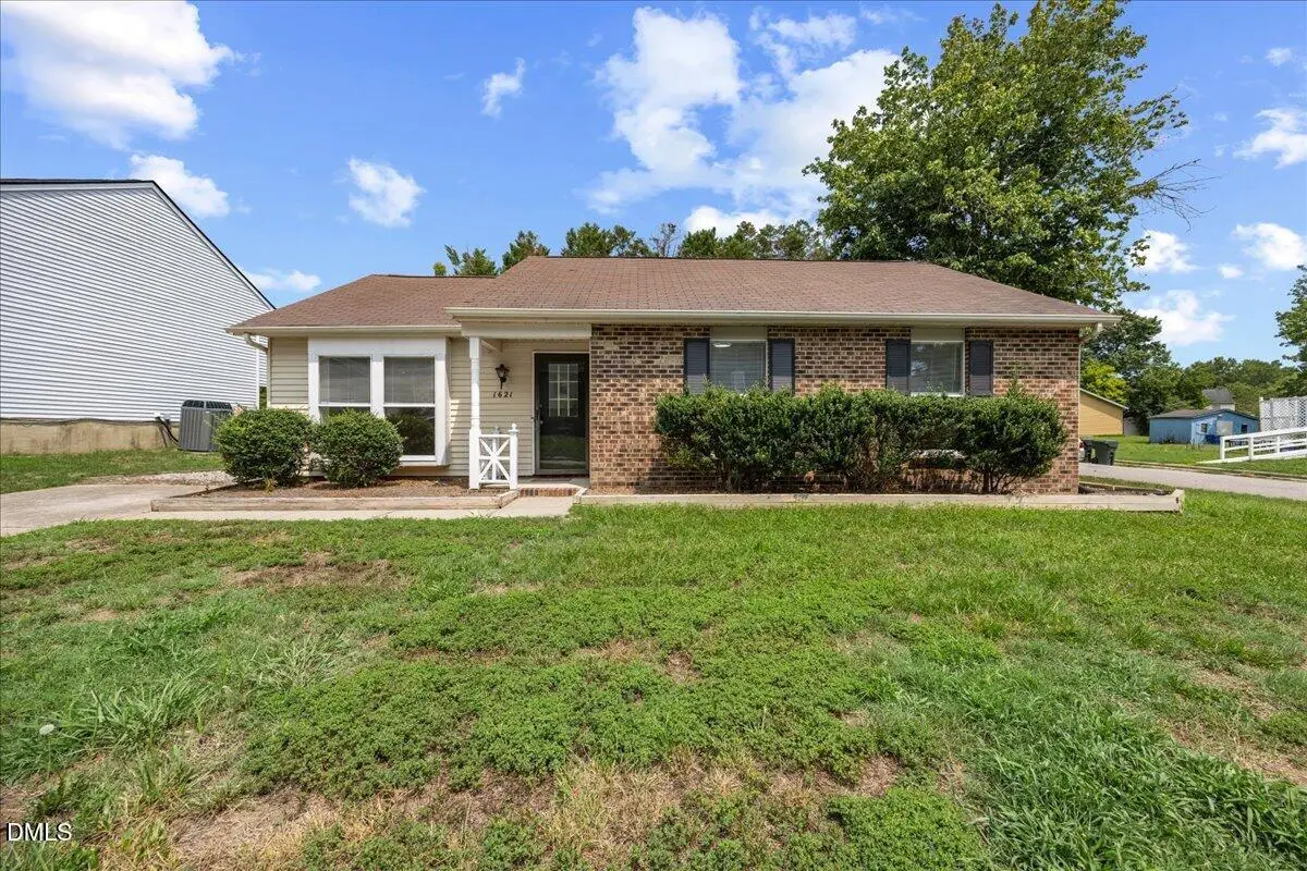 1621 River Knoll Drive, Raleigh, NC 27610 - #1