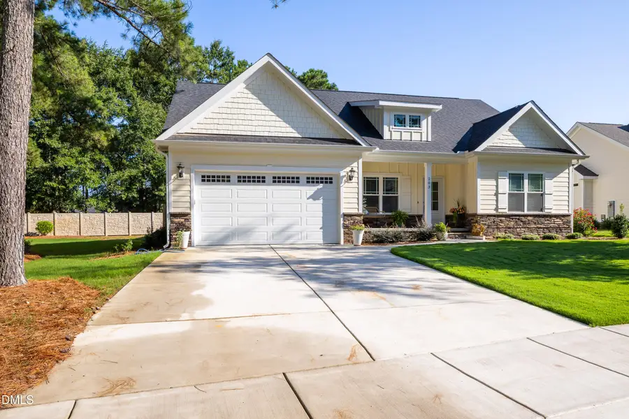 203 Fountain Drive, Clinton, NC 28328 - #2