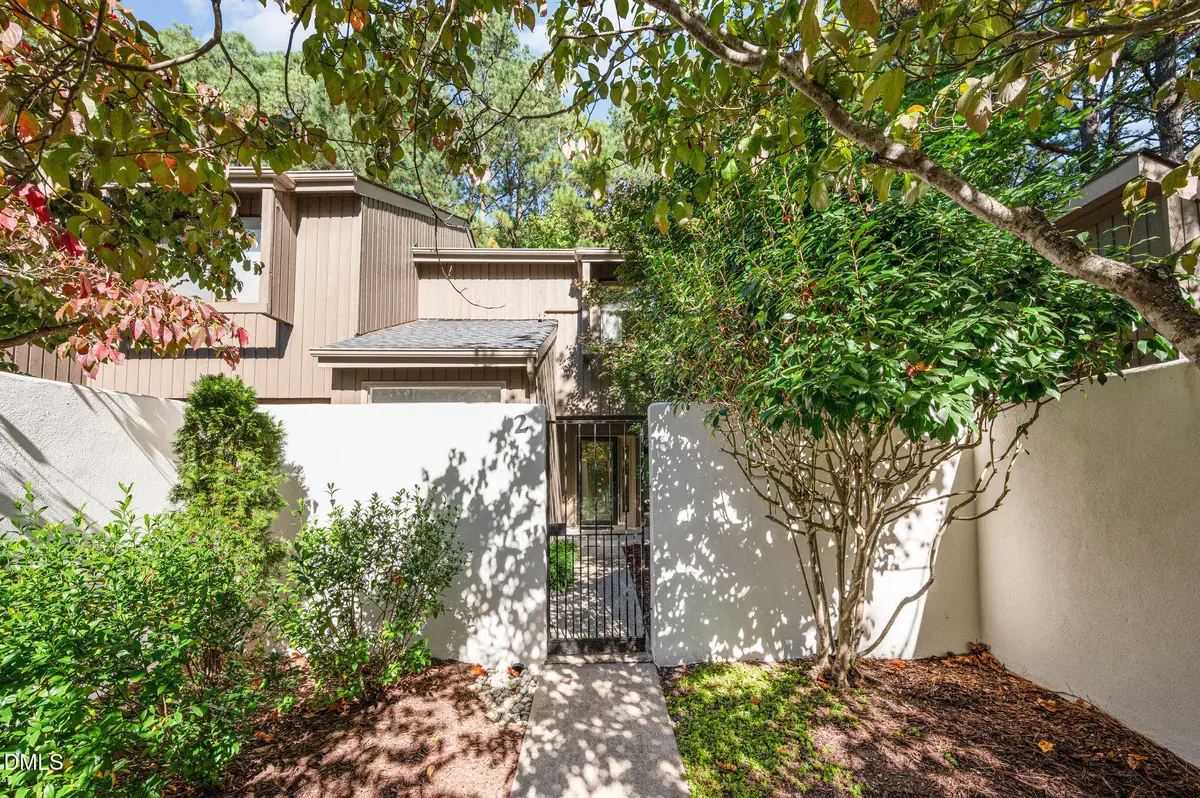 2 Vauxhall Place, Chapel Hill, NC 27517 - #1