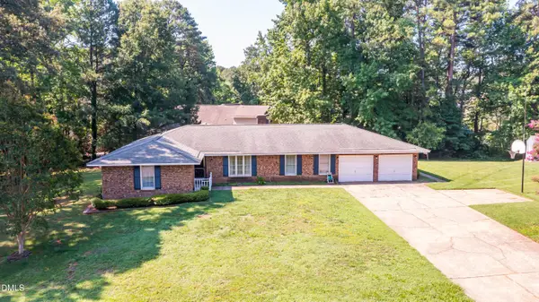 1805 Albacore Lane, Raleigh, NC 27612