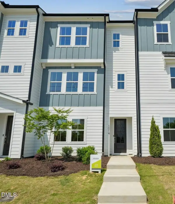 1103 Zelkova Lane, Chapel Hill, NC 27517