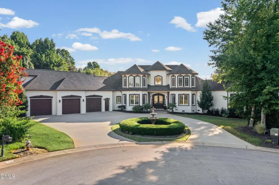 1326 Lochshire Drive, Burlington, NC 27215 - #2