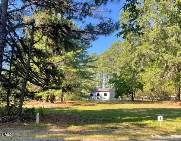 205 Weston Sky Ln, Fuquay Varina, NC 27526