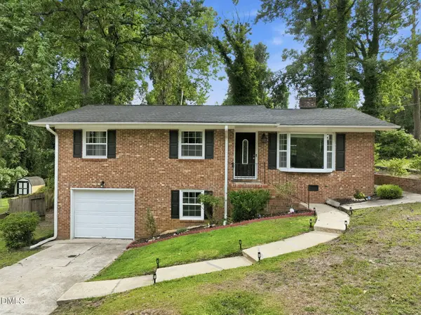 2021 Spruce Street, Fayetteville, NC 28303