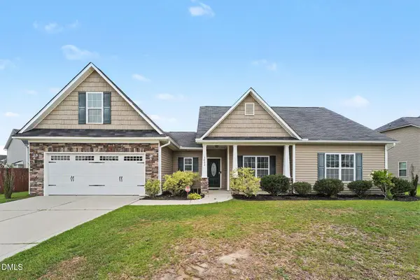 3033 N Kilchattan Drive, Fayetteville, NC 28306