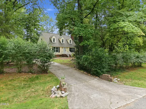 2725 Panther Drive, Raleigh, NC 27603