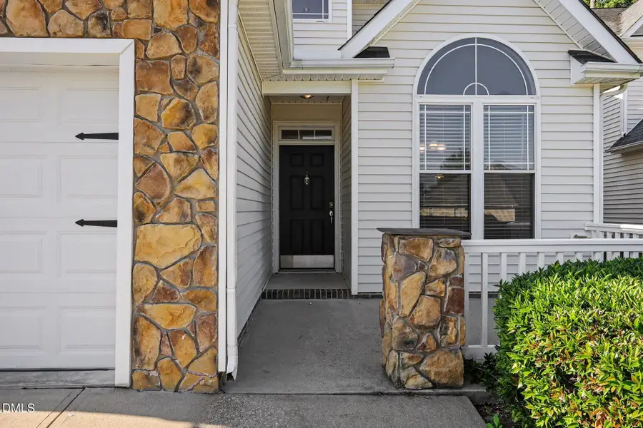 3140 La Costa Way, Raleigh, NC 27610 - #3
