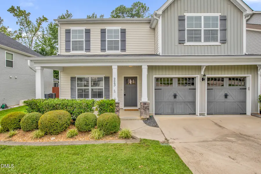 223 River Oak Street, Spring Lake, NC 28390 - #2