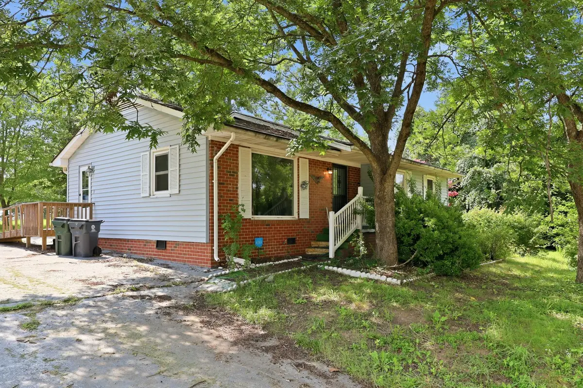 104 Alex Street, Oxford, NC 27565 - #1