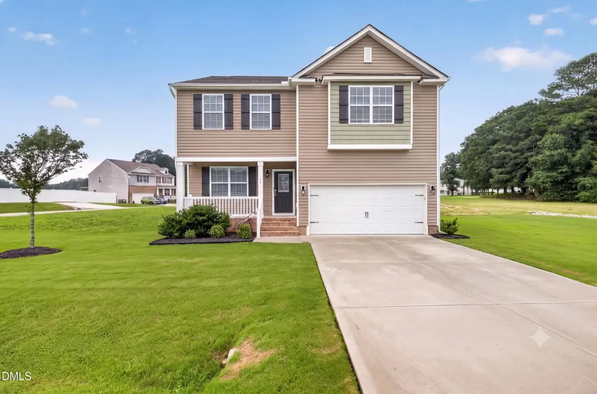 19 Rockwater Way, Zebulon, NC 27597 - #1