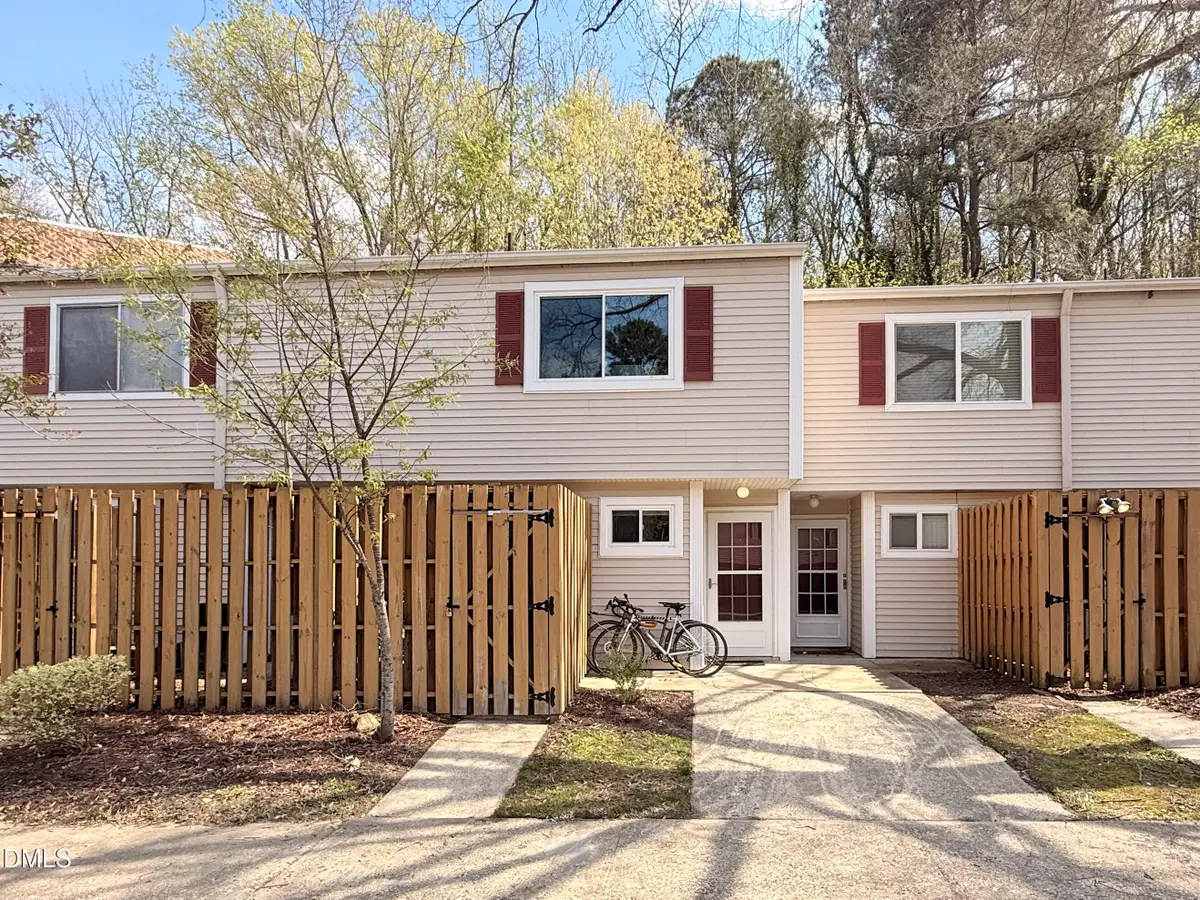 220 Elizabeth Street, Chapel Hill, NC 27514 - #1