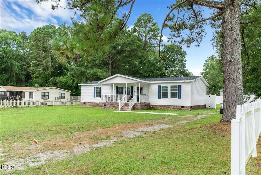87 Matthews Street, Roanoke Rapids, NC 27870 - #2