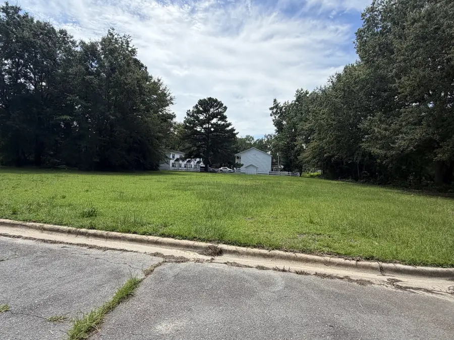 801 2nd Avenue, Selma, NC 27576 - #2