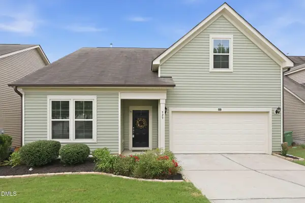 929 Stable Fern Drive, Fuquay Varina, NC 27526