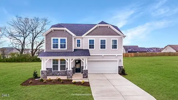 48 Knotts Loop, Lillington, NC 27546