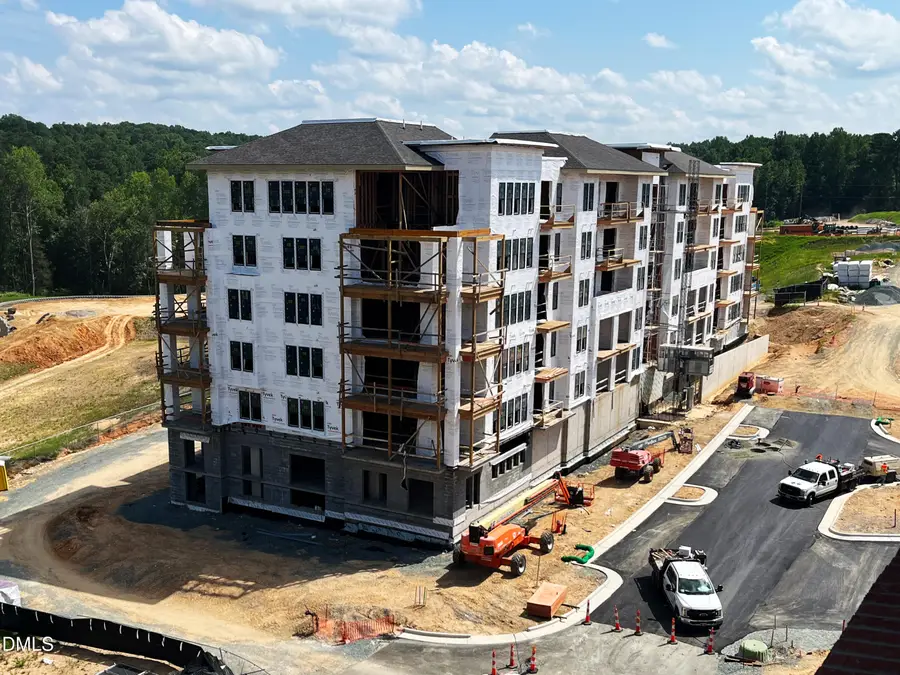 211 S Crk Crossing, Chapel Hill, NC 27516 - #2