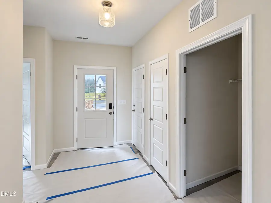 39 E Emily Gardens Drive, Selma, NC 27576 - #2