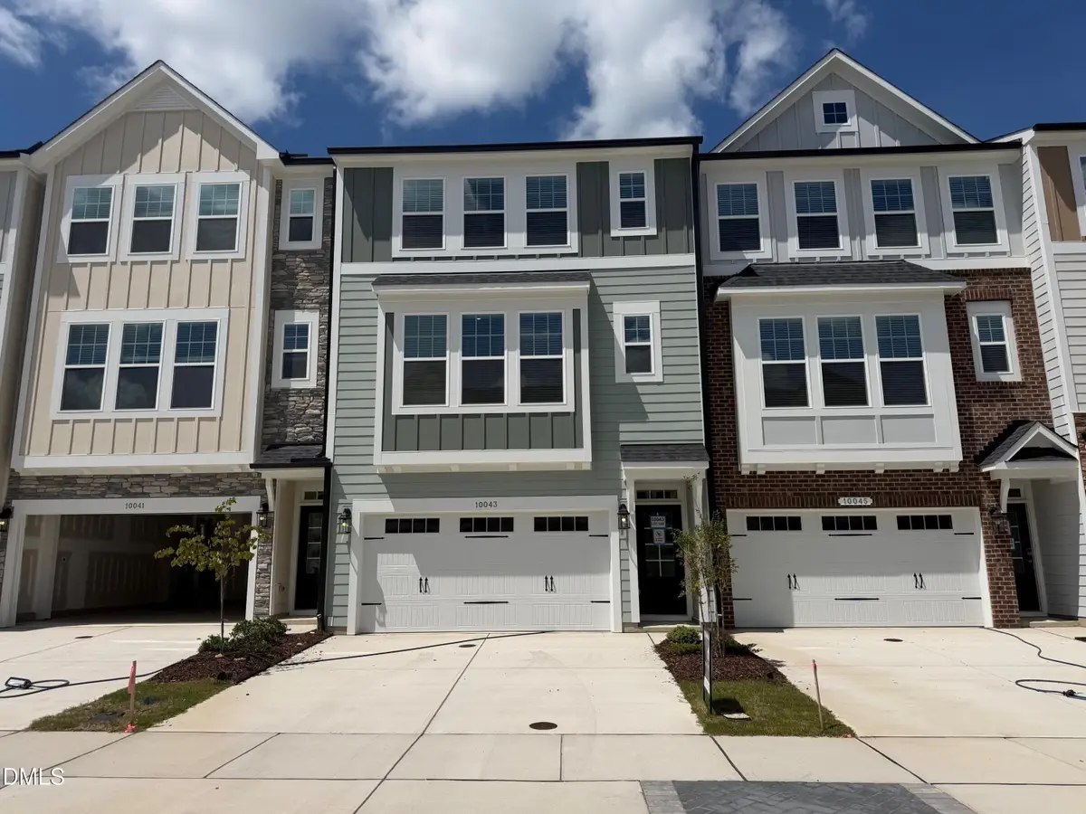 10043 Secluded Gdn Drive, Apex, NC 27523 - #1