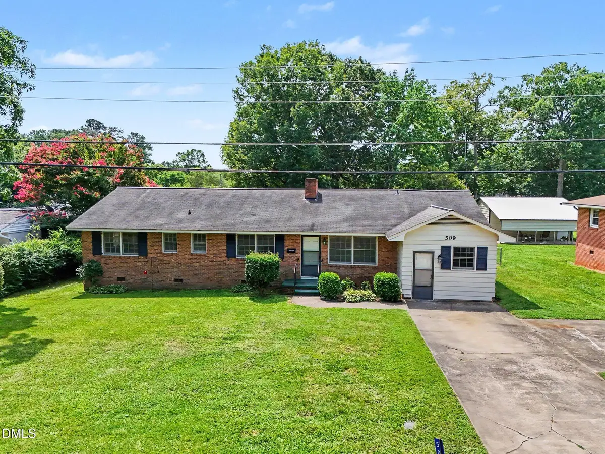509 Oakwood Lane, Graham, NC 27253 - #1