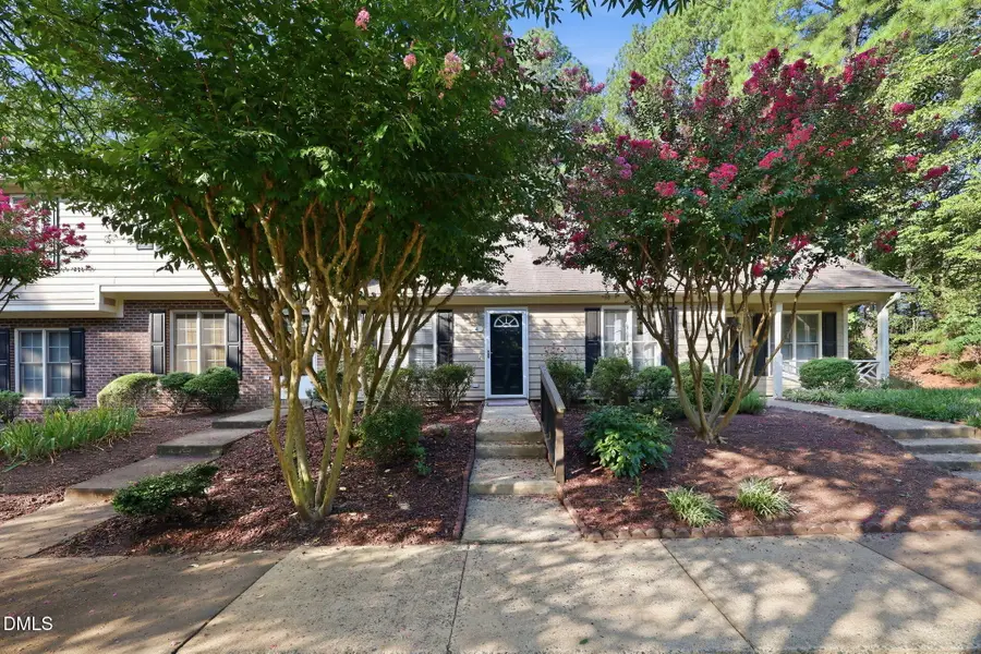 4 Crystal Oaks Court, Durham, NC 27707 - #2