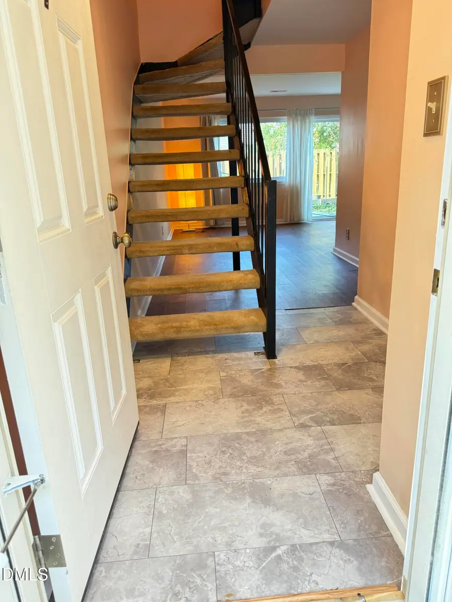 220 Elizabeth Street, Chapel Hill, NC 27514 - #2