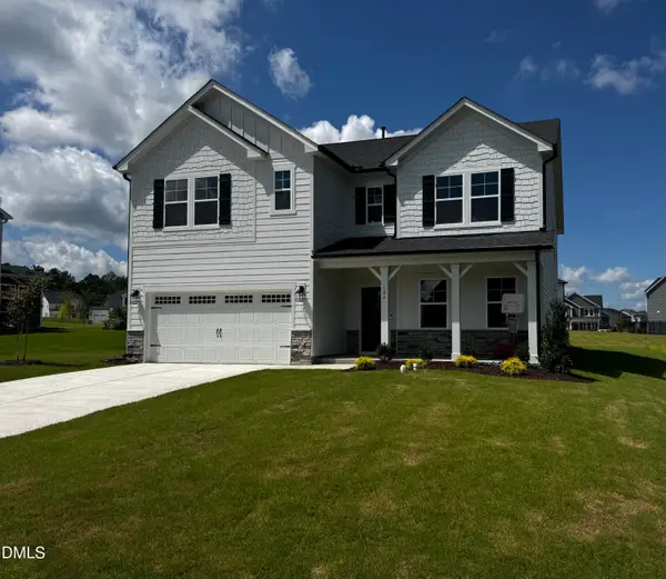104 Hiddenite Place, Holly Springs, NC 27540